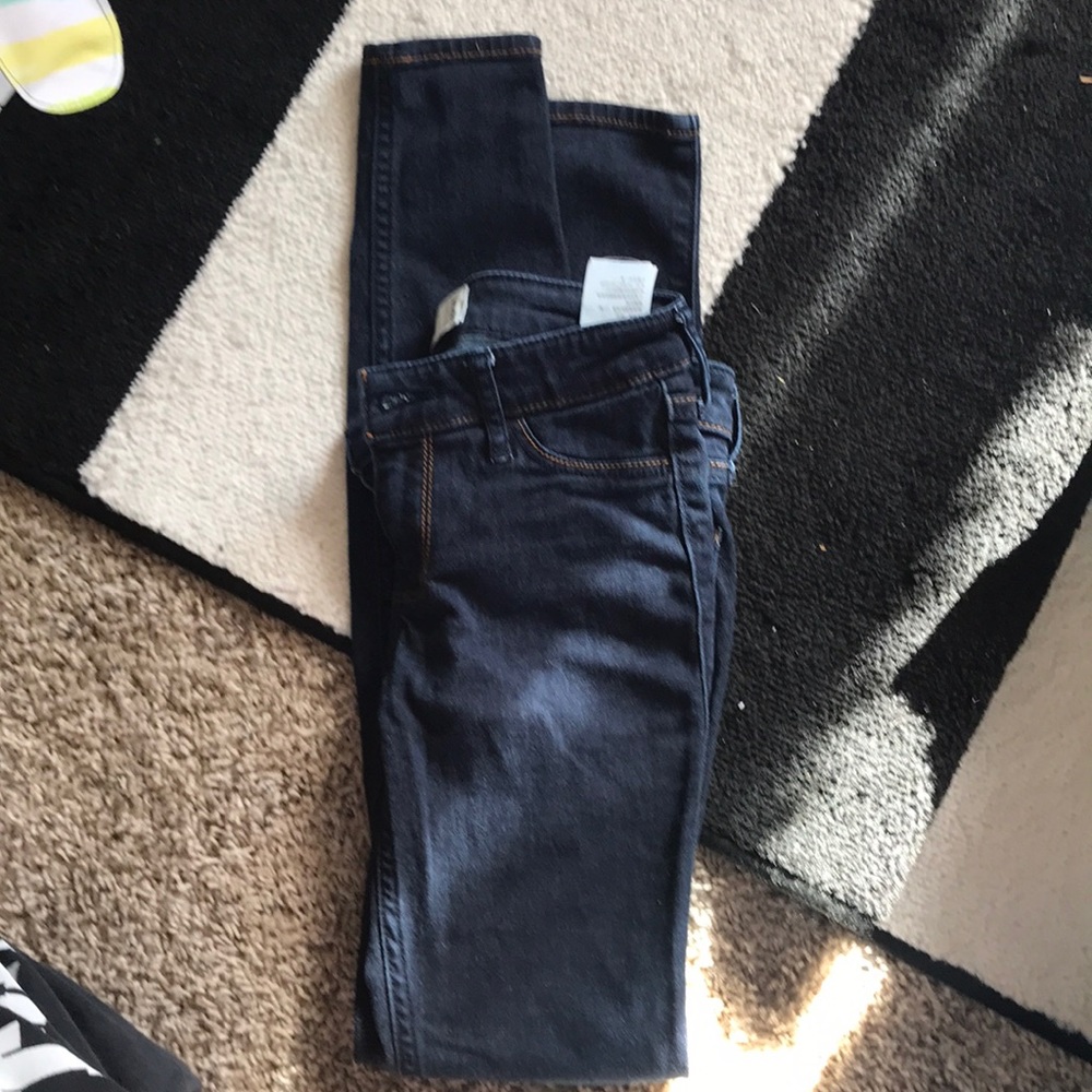 Hollister skinny jeans